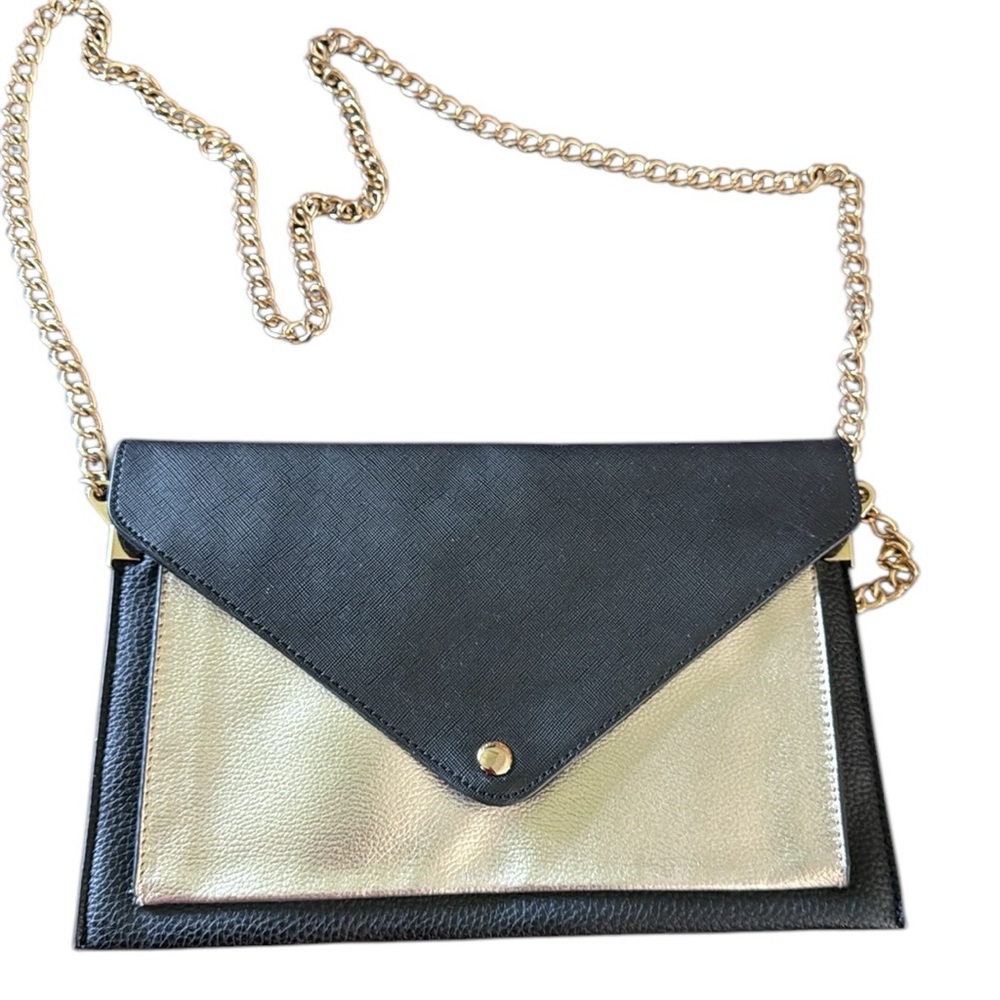Forever 21 Black & Gold Crossbody Bag/Wrislet With Metal Chain Strap